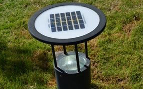 宁县别墅庭院氛围营造：草坪灯选型与布光技巧